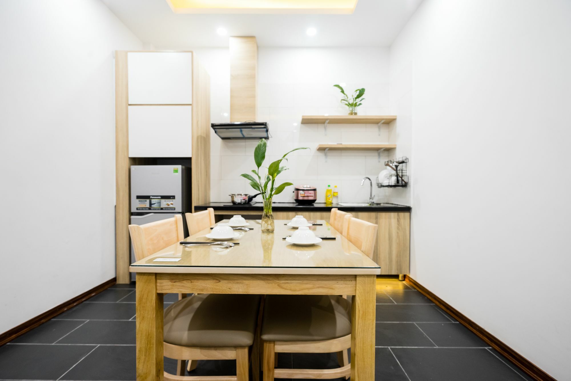 Ann House Hotel And Apartment Hanoi Exterior photo