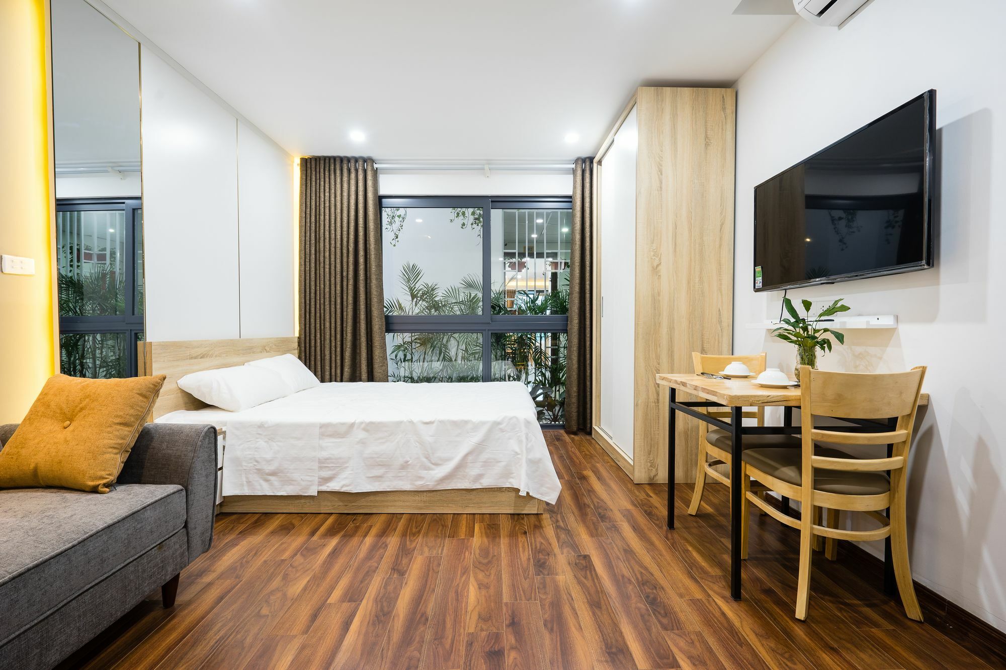 Ann House Hotel And Apartment Hanoi Exterior photo